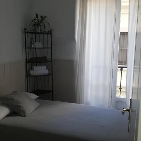 Pensión El Viajero En *